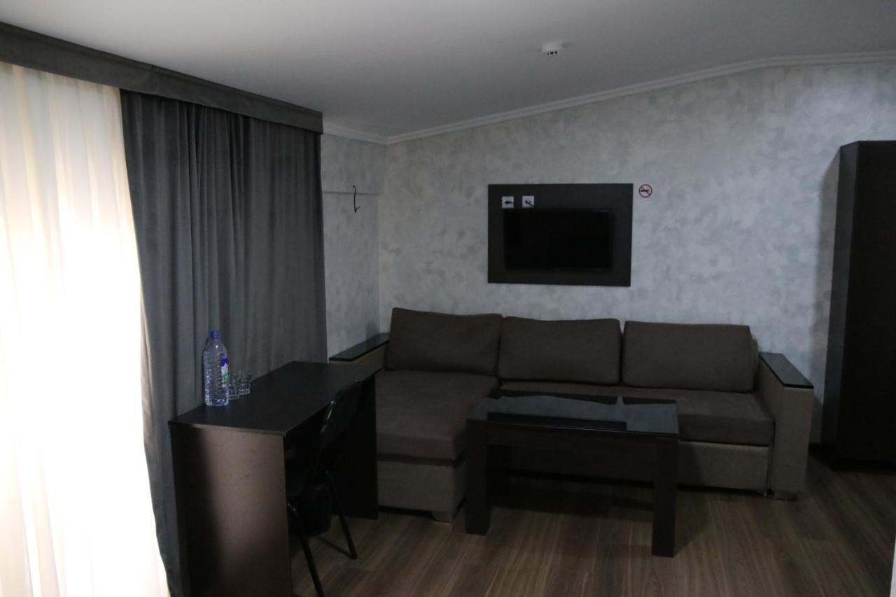 Orion Hotel Tachkent Extérieur photo
