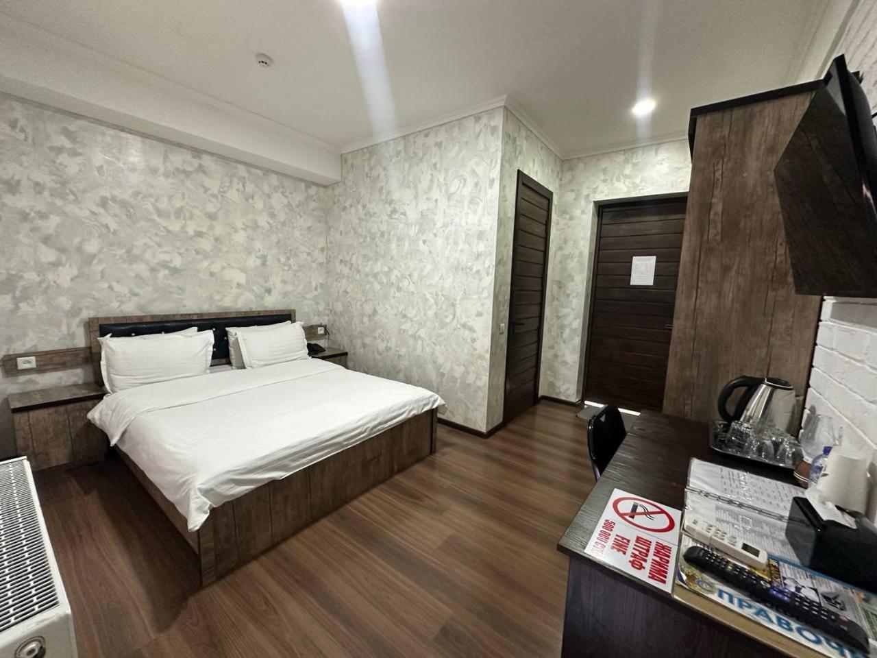 Orion Hotel Tachkent Extérieur photo